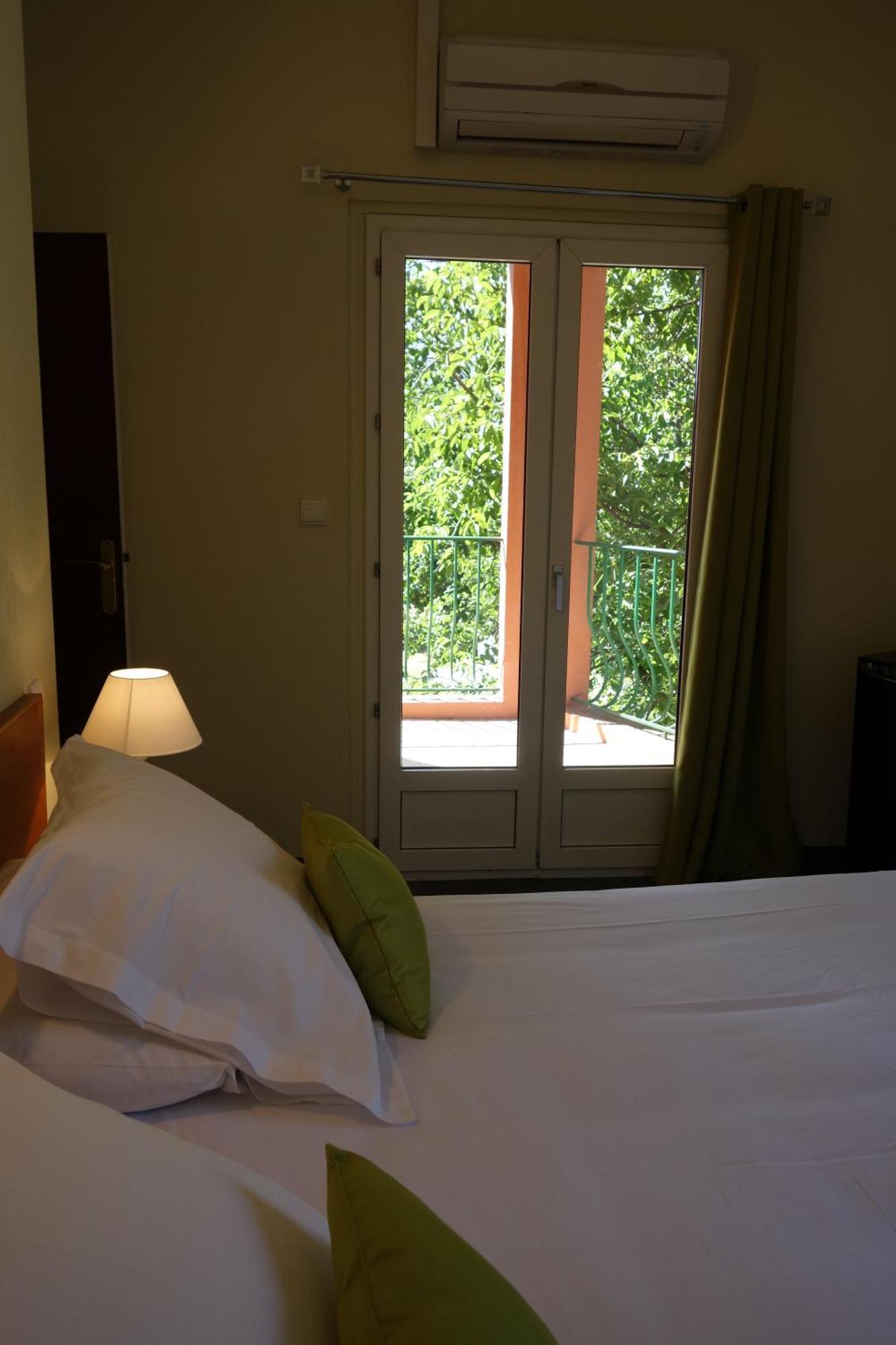 Hotel Le Prejoly Saint-Vallier-de-Thiey الغرفة الصورة