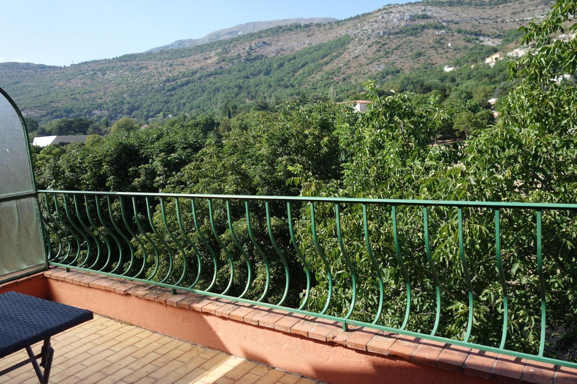 Hotel Le Prejoly Saint-Vallier-de-Thiey الغرفة الصورة