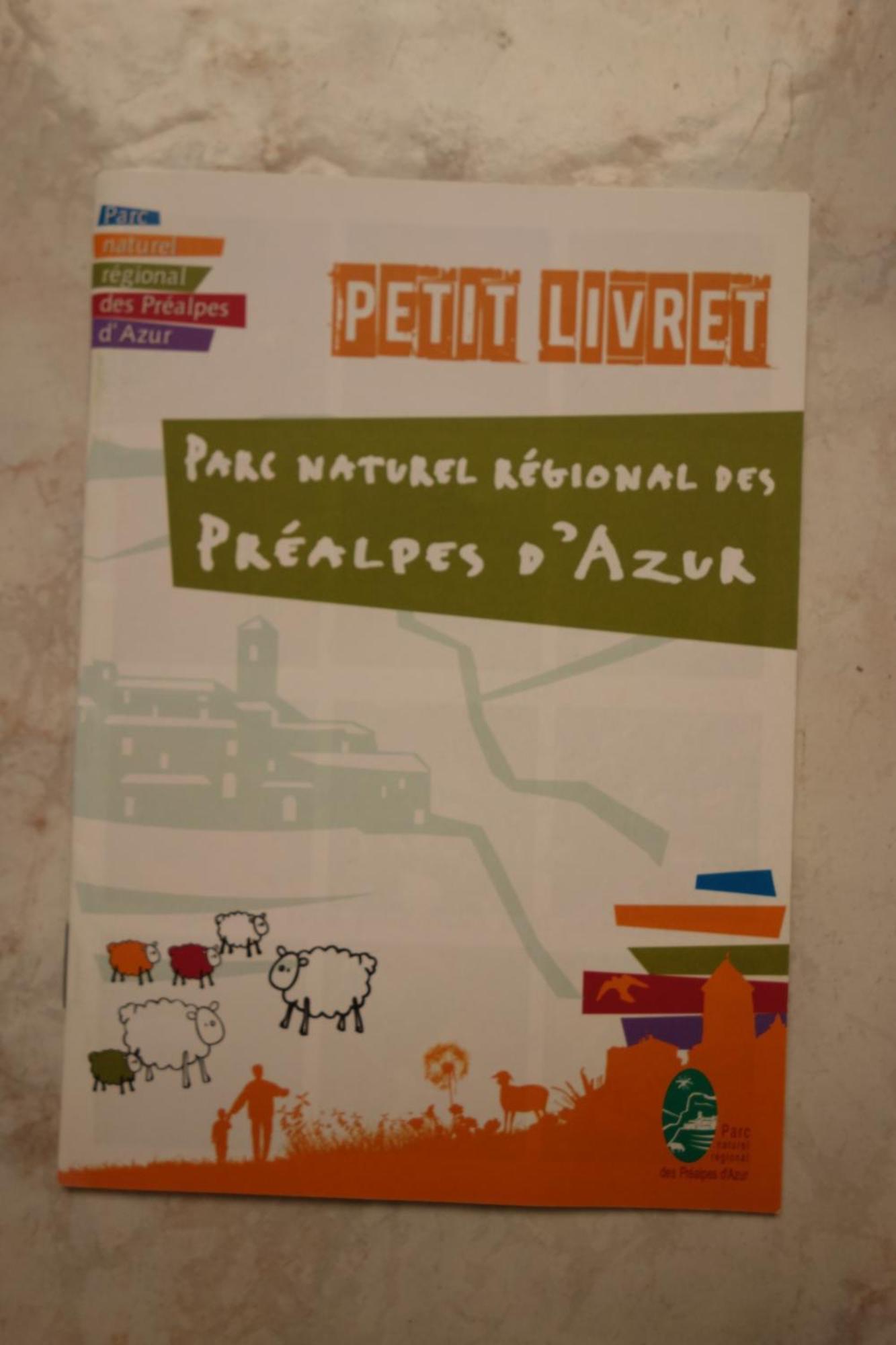 Hotel Le Prejoly Saint-Vallier-de-Thiey الغرفة الصورة