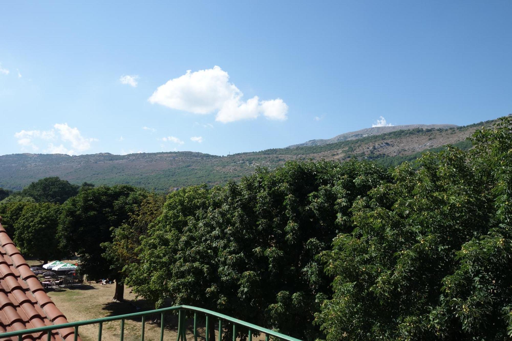 Hotel Le Prejoly Saint-Vallier-de-Thiey الغرفة الصورة