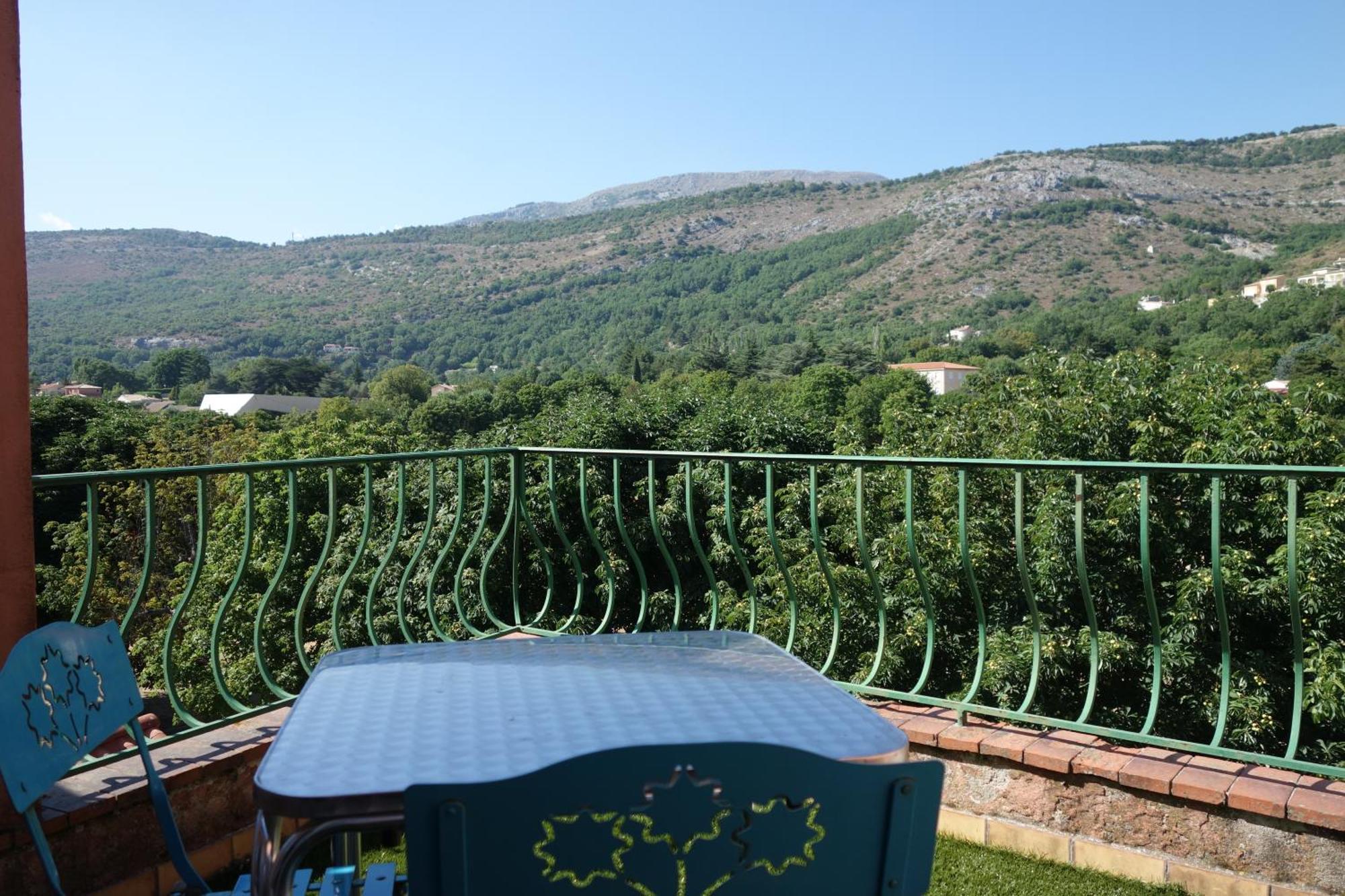 Hotel Le Prejoly Saint-Vallier-de-Thiey الغرفة الصورة
